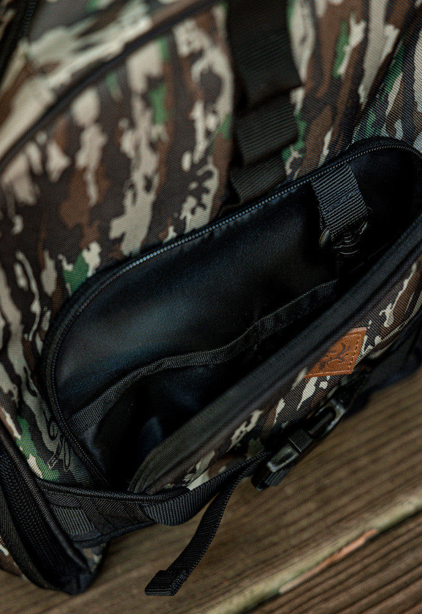 BC Raskulls Realtree Original Camo Backpack inside front pocket