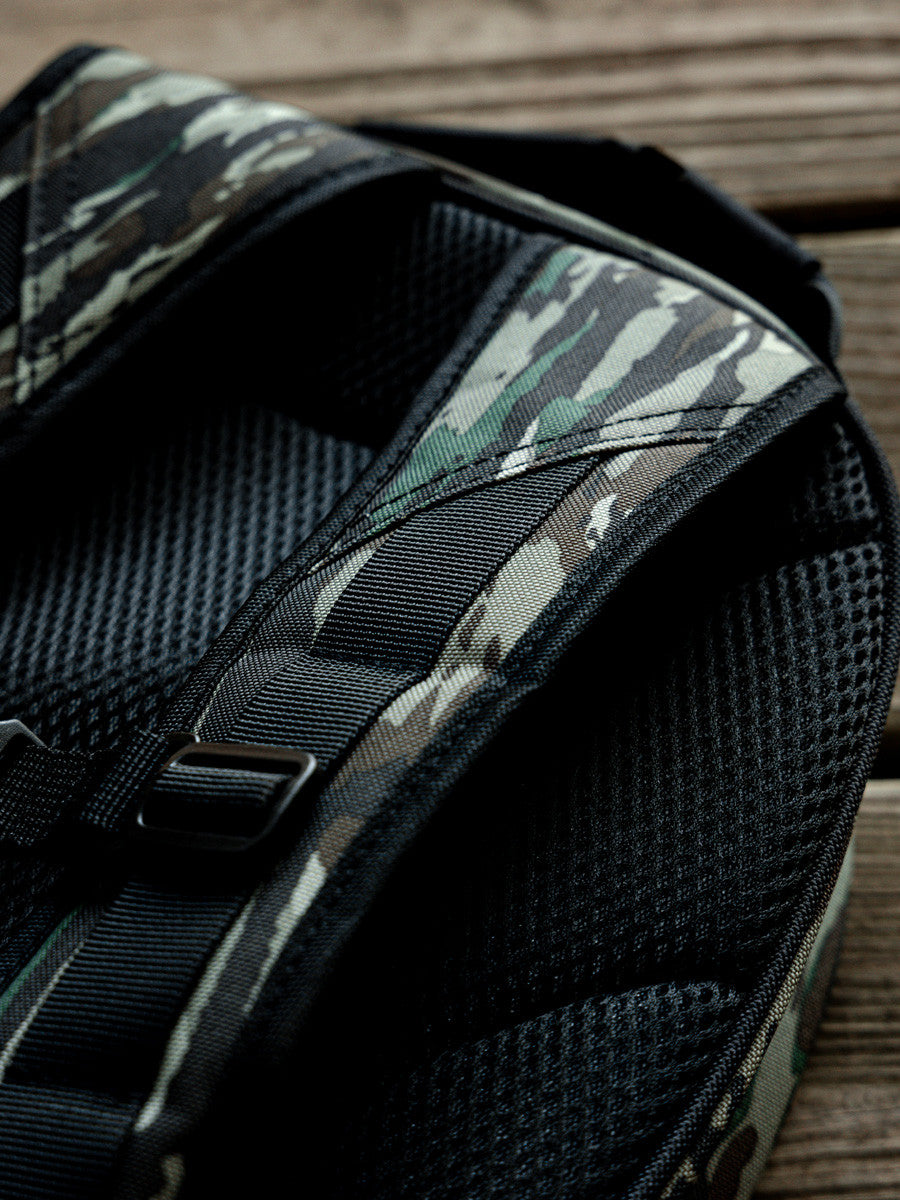 BC Raskulls Realtree Original Camo Backpack left strap