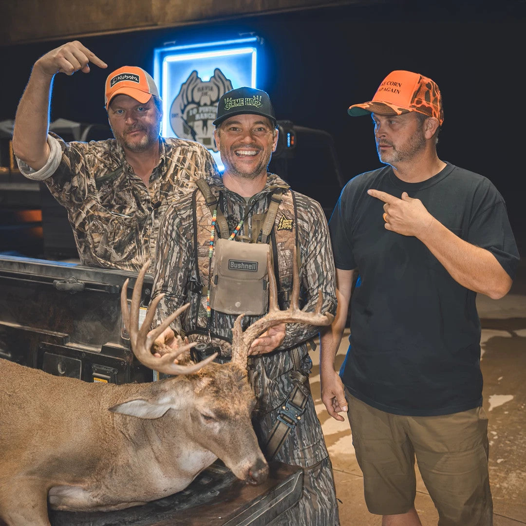 nick mundt with bone collector game hog hat