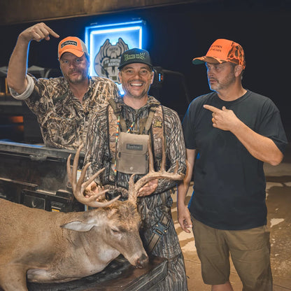 nick mundt with bone collector game hog hat
